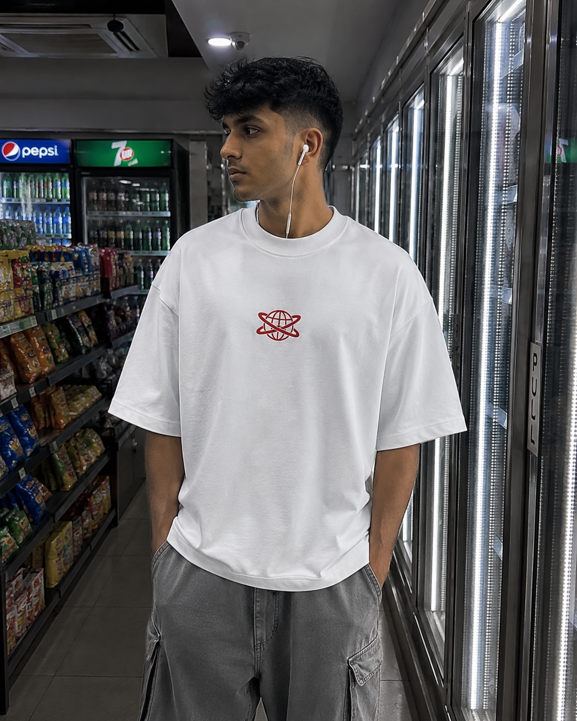 White Drip Earth oversized heavyweight t-shirt - front model view